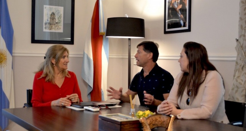 DARíO BLASÓN Y LORENA TUCKSCHEWITZ SE REUNIERON CON LA MINISTRA ROSARIO ROMERO
