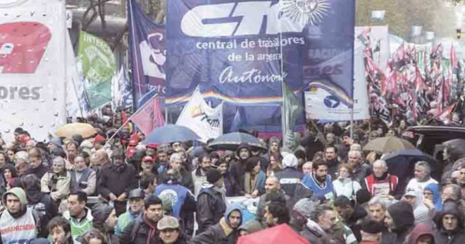 La CTA convocó a un paro nacional para el 30 de marzo