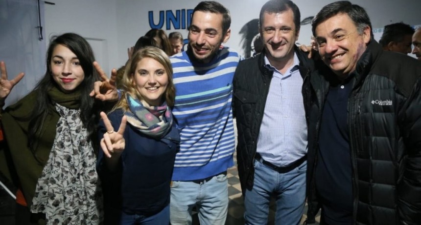 Los candidatos del Frente de Todos convocaron a 