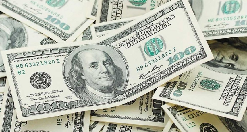 El dólar superó los $ 34 pese a subasta de u$s 300 millones y anuncio de Macri