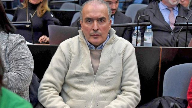 José López: 